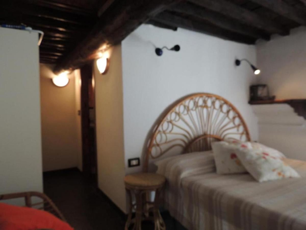 Bilocale Centro Storico - Via Sant' Erasmo Apartment Bonassola Bagian luar foto